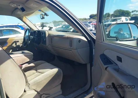 2003 Chevrolet Silverado 1500 Ls z USA, uszkodzony, nr VIN 2GCEC19V131160950